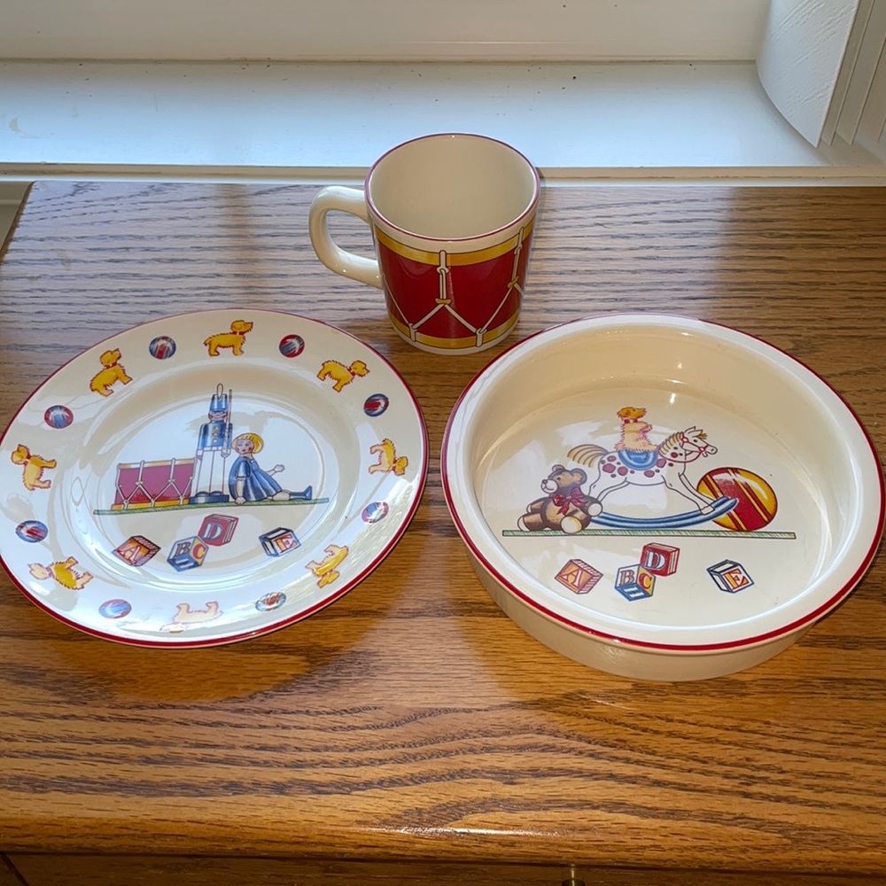 Tiffany Toys vintage dish set